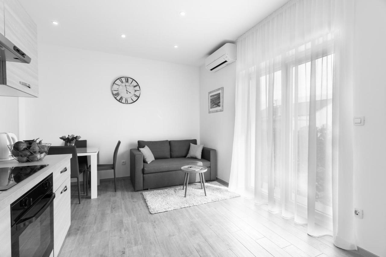 Apartments Lusani Split Kültér fotó