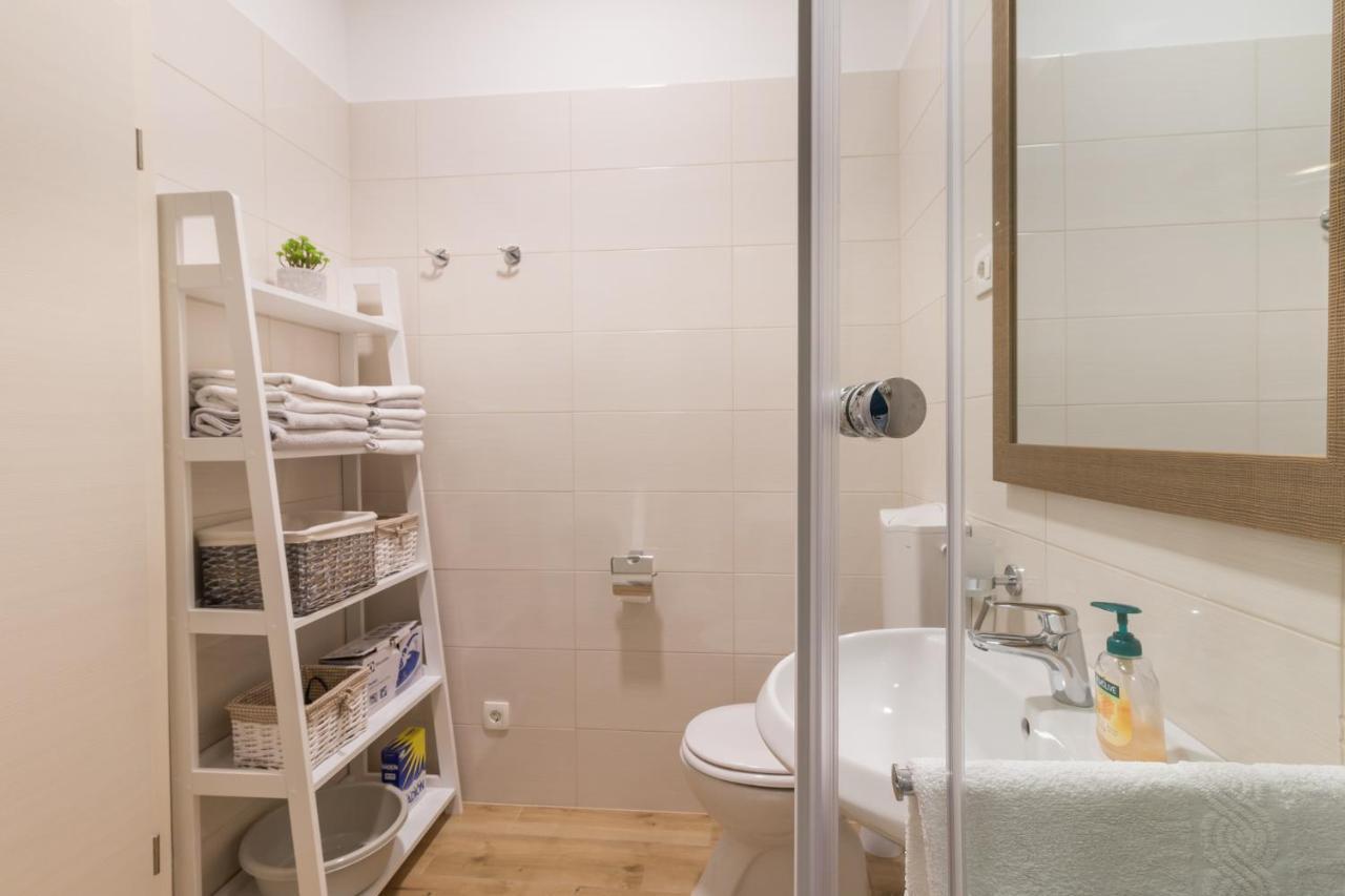 Apartments Lusani Split Kültér fotó
